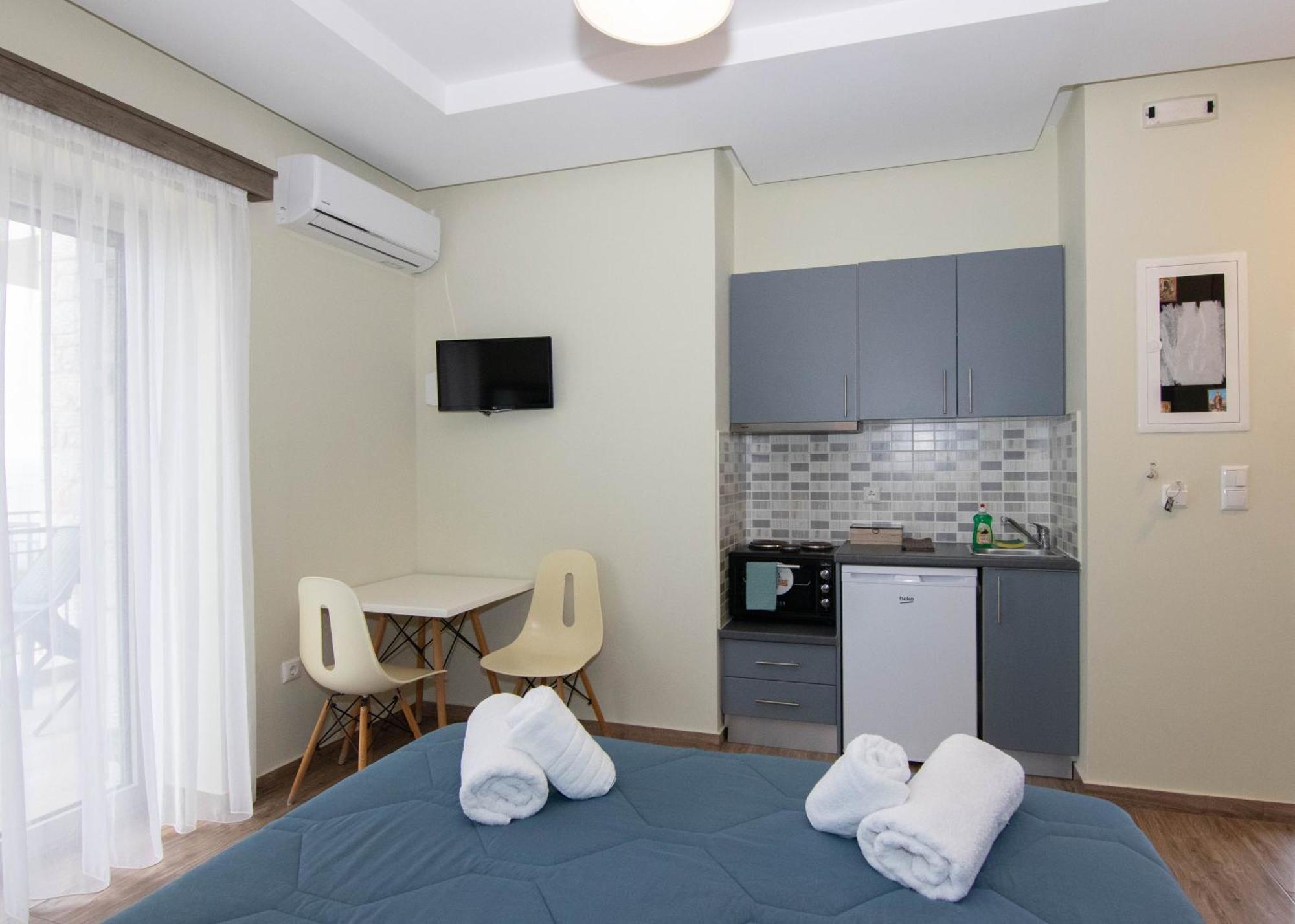 Verga'S Apartments Kalamata Habitación foto